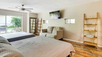 4 Schlafzimmer, Bügeleisen/Bügelbrett, Internetzugang, Bettwäsche