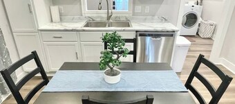 Newly Remodeled 2 Bedroom Home in Shelbyville!