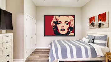 1 habitación, tabla de planchar con plancha, wifi y ropa de cama