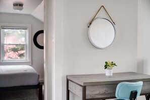 3 chambres, fer et planche à repasser, Wi-Fi, literie fournie