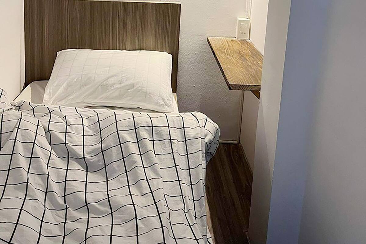 Standard Double Room Single Use | Free WiFi, bed sheets
