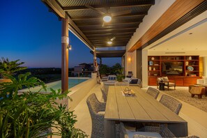 Outdoor dining - Luxury and exclusive rental on Punta Mita diamond-shaped peninsula. (Punta Mita)