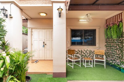 Spacious 3BR Private House Near Old City Near Night Bazaar