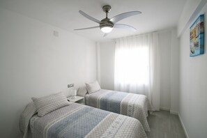 2 Schlafzimmer, Bügeleisen/Bügelbrett, kostenloses WLAN, Bettwäsche