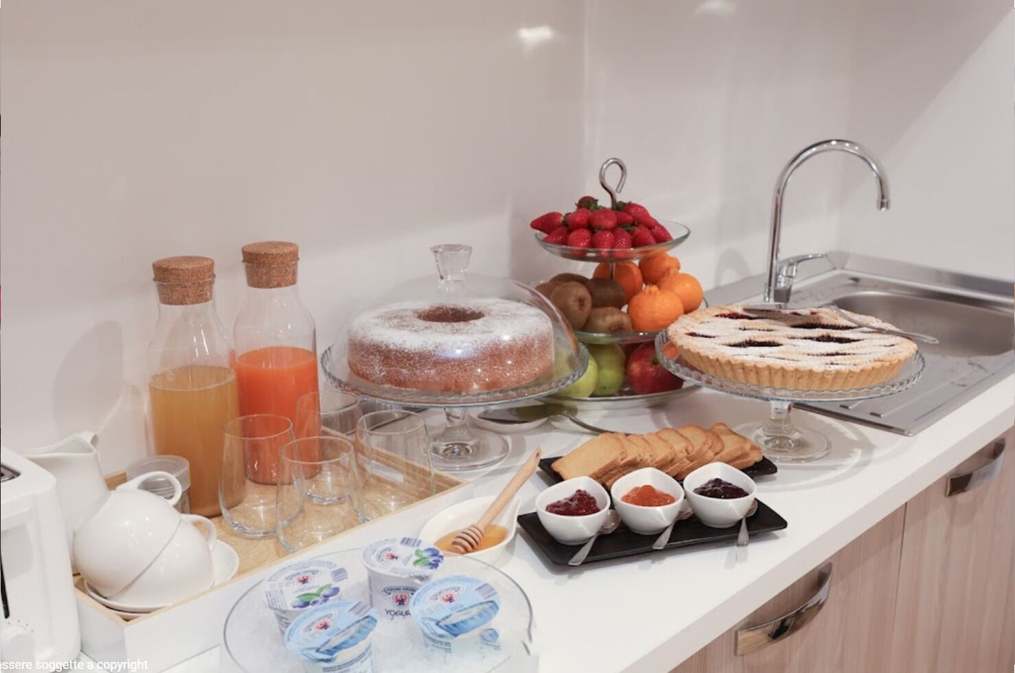 Sudah termasuk sarapan prasmanan setiap hari