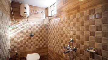 Kamar Mewah | Kamar mandi | Perlengkapan mandi desainer, sabun, sampo, dan tisu toilet