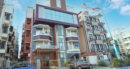 Royal Sea View