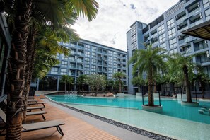 2 outdoor pools - CityGate Kamala D508 (Kamala)