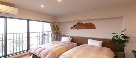 1 chambre, bureau, draps fournis