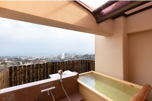 Property grounds - Stay without meals 4F Twin room with openair hot spring bath nonsmoking / Beppu Ōita (Beppu)