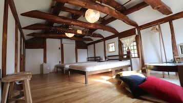 2 bedrooms, free WiFi, bed sheets