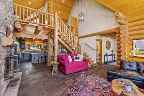 TV, fireplace, video games, offices - Cabin | Updated | Hottub | Theater | Forest Backin (Flagstaff)