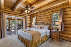 4 bedrooms, iron/ironing board, travel cot, WiFi