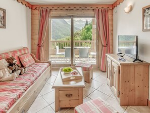 TV - Apartment 6 pers, Garage, Wi-Fi, Pool & Spa (Champagny-en-Vanoise)