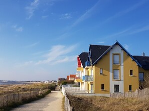 Exterior - Cozy apartment 2 pers, near beach, garage (Châtelaillon-Plage)