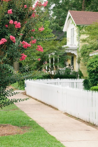 Bright 1BR Cottage | Central Comfort Stay