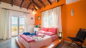 2 bedrooms, free WiFi, bed sheets, wheelchair access