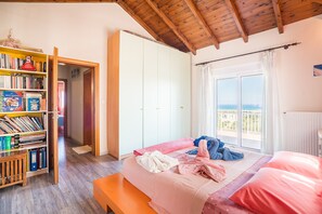 2 bedrooms, free WiFi, bed sheets, wheelchair access - Holiday Home 'Alexandra Homestay' with Sea View, Wi-Fi and Air Conditioning (Rhodes)