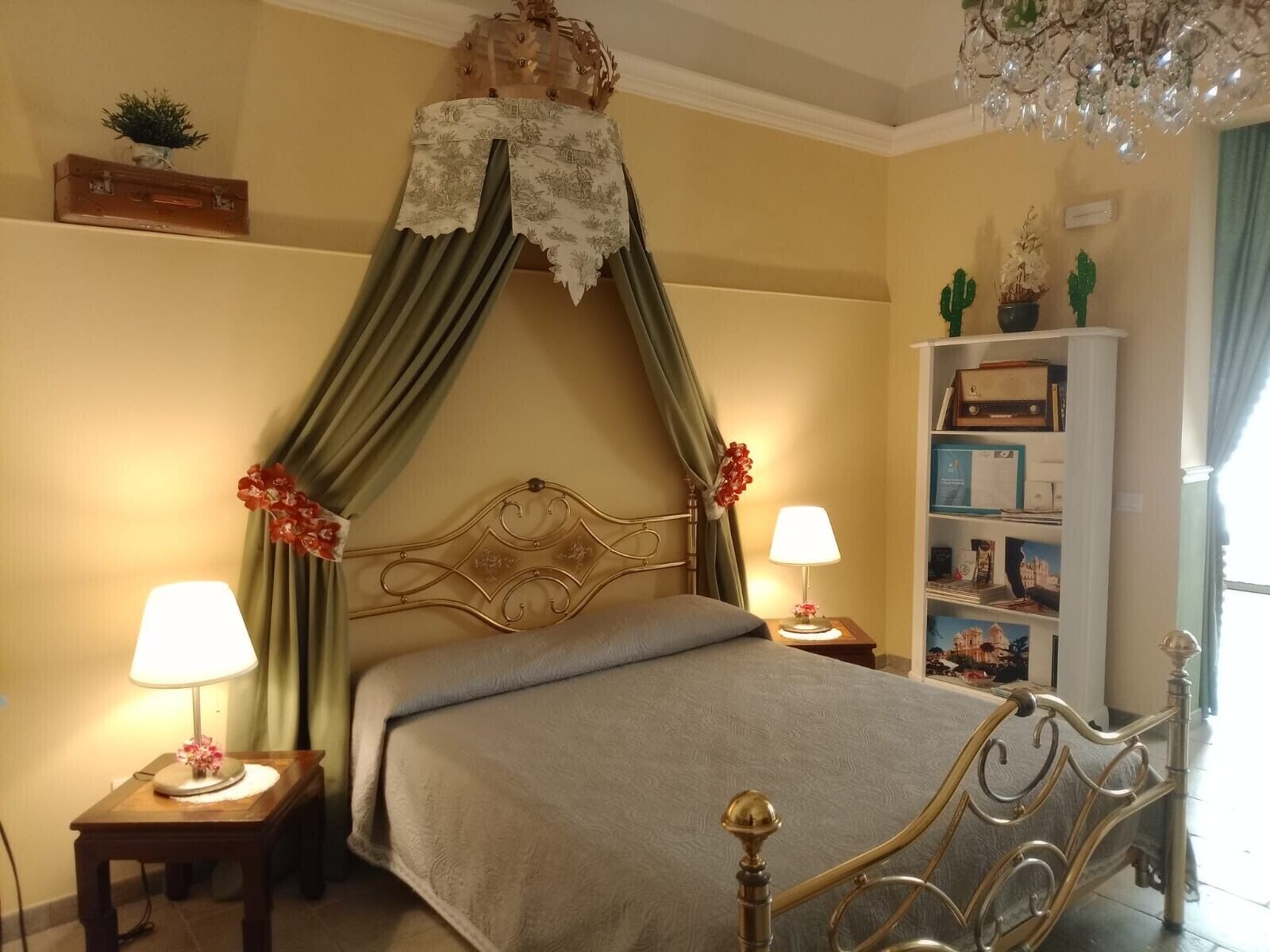 1 chambre, fer et planche à repasser, Wi-Fi gratuit, draps fournis