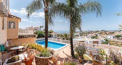 Villa 'Janina' with Sea View, Wi-Fi and Air Conditioning