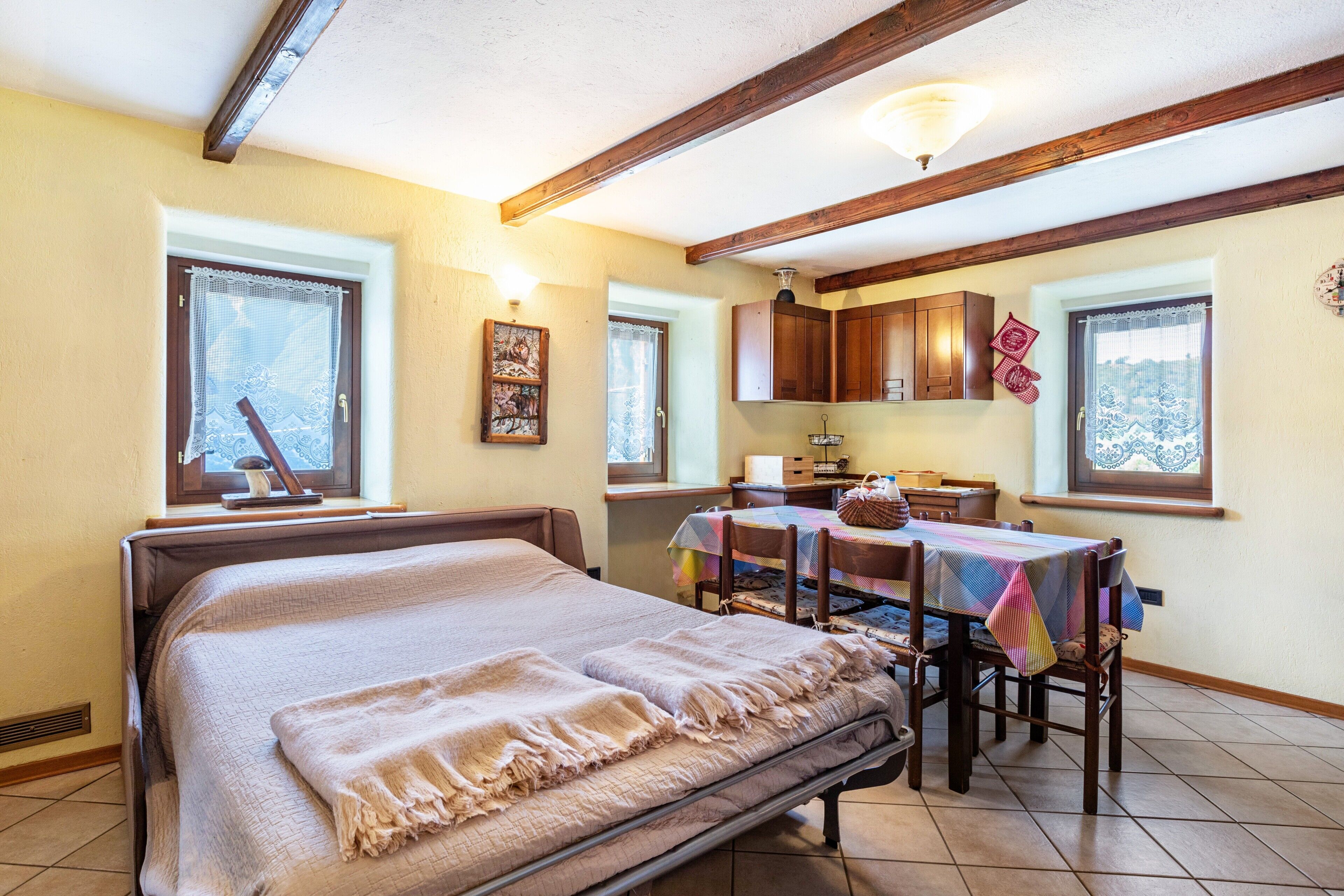 2 camere, ferro/asse da stiro, Wi-Fi gratuito, lenzuola