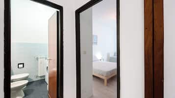 1 Schlafzimmer, Bügeleisen/Bügelbrett, kostenloses WLAN, Bettwäsche