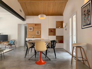 Dining - Country house 'Villa Des Ponteils' with private pool, Wi-Fi and air conditioning (Moliets-et-Maa)