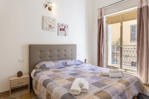 2 soverom, strykejern/-brett, wi-fi (inkludert) og sengetøy