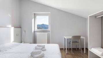 2 habitaciones, wifi gratis y ropa de cama