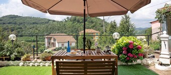 Apartment 'La Casa Di Giosy' with Private Garden and Wi-Fi