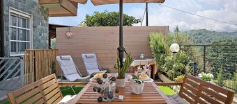 Apartment 'La Casa Di Giosy' with Private Garden and Wi-Fi