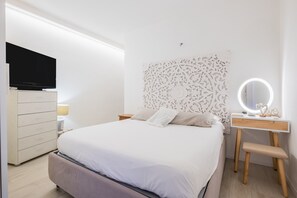 3 habitaciones, tabla de planchar con plancha y wifi gratis 