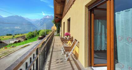 Apartamento 'Il Piccolo Nido' con vistas a la montaña, jardín compartido y Wi-Fi