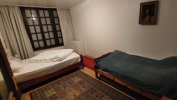 1 quarto, Wi-Fi de cortesia, roupa de cama