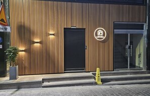 Exterior - Winwin Guesthouse (Seoul)