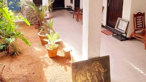 Living area - Heritage rangiri villa  (Dambulla)