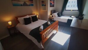 Unclassified image, 4 of 29, button - Stunning 2-bed Apartment in Belfast City Centre (Belfast)