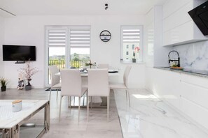 Unclassified image, 2 of 27, button - Flisykowskiego 9 | Bright Apartment | Parking (Gdansk)