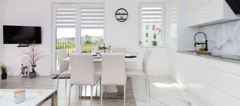 Flisykowskiego 9 | Bright Apartment | Parking