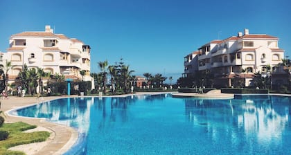 Appartement Spacieux en Bord de mer