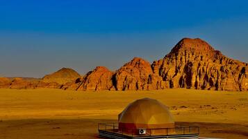 Mặt tiền nơi lưu trú