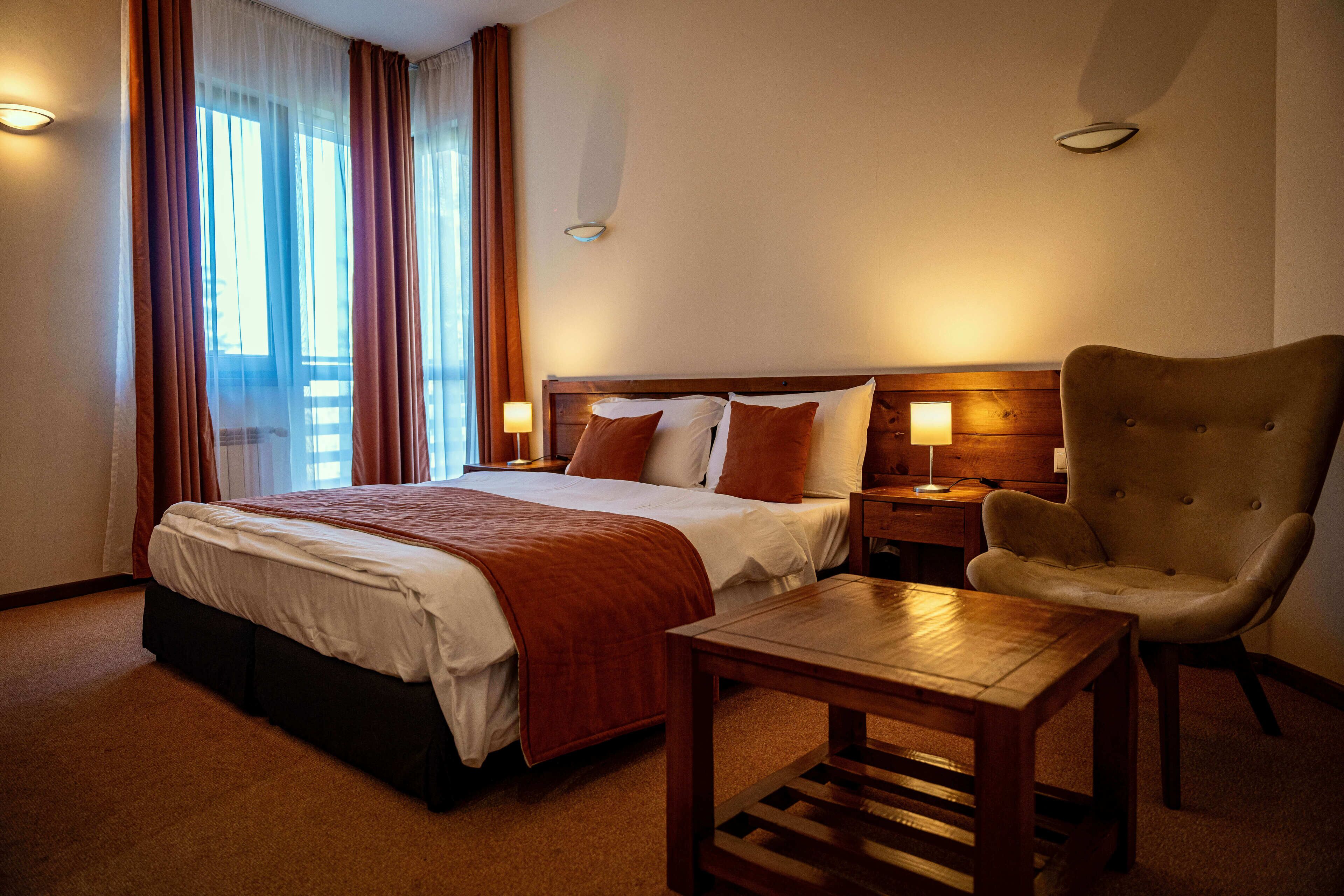 Colchones con efecto memoria y minibar 