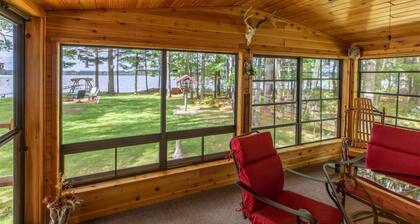 Round Lake Retreat for All Seasons