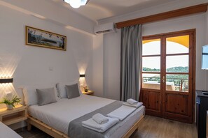 Classic Triple Room | Free WiFi