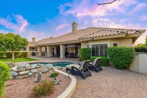 Terrace/patio - Ahwatukee Foothills with Pool & Golf Course Views (Phoenix)