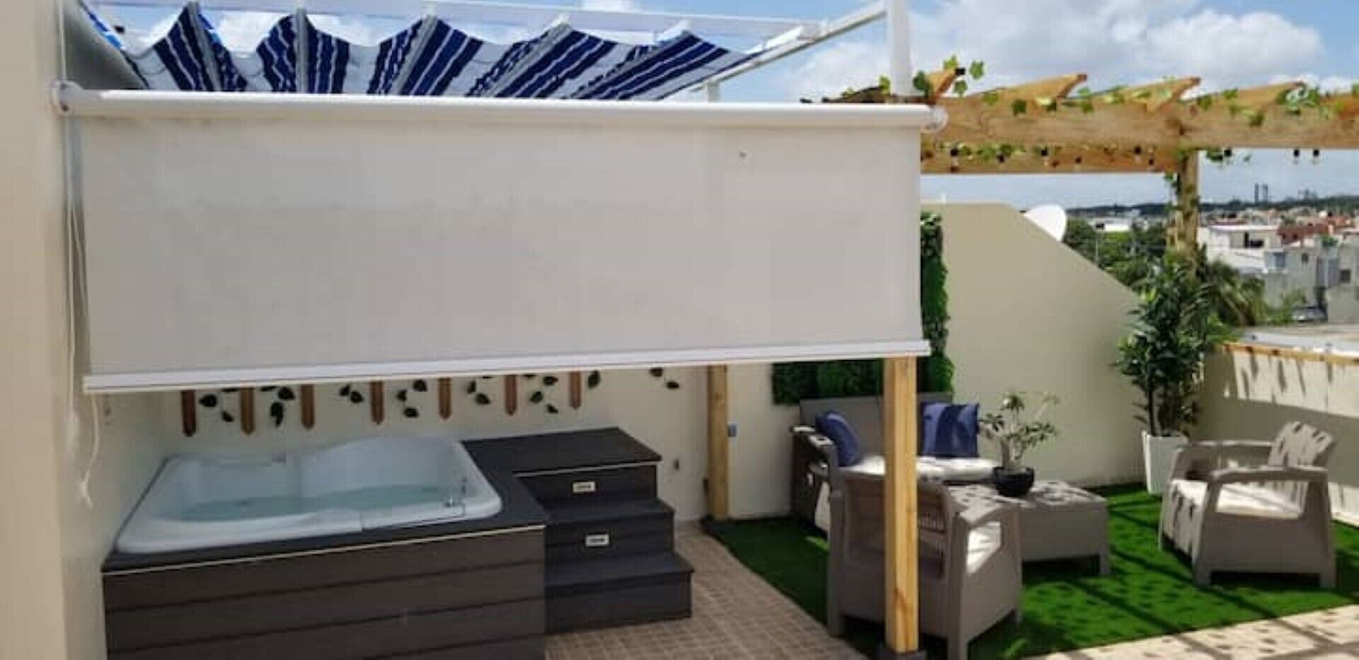 Bain à remous extérieur