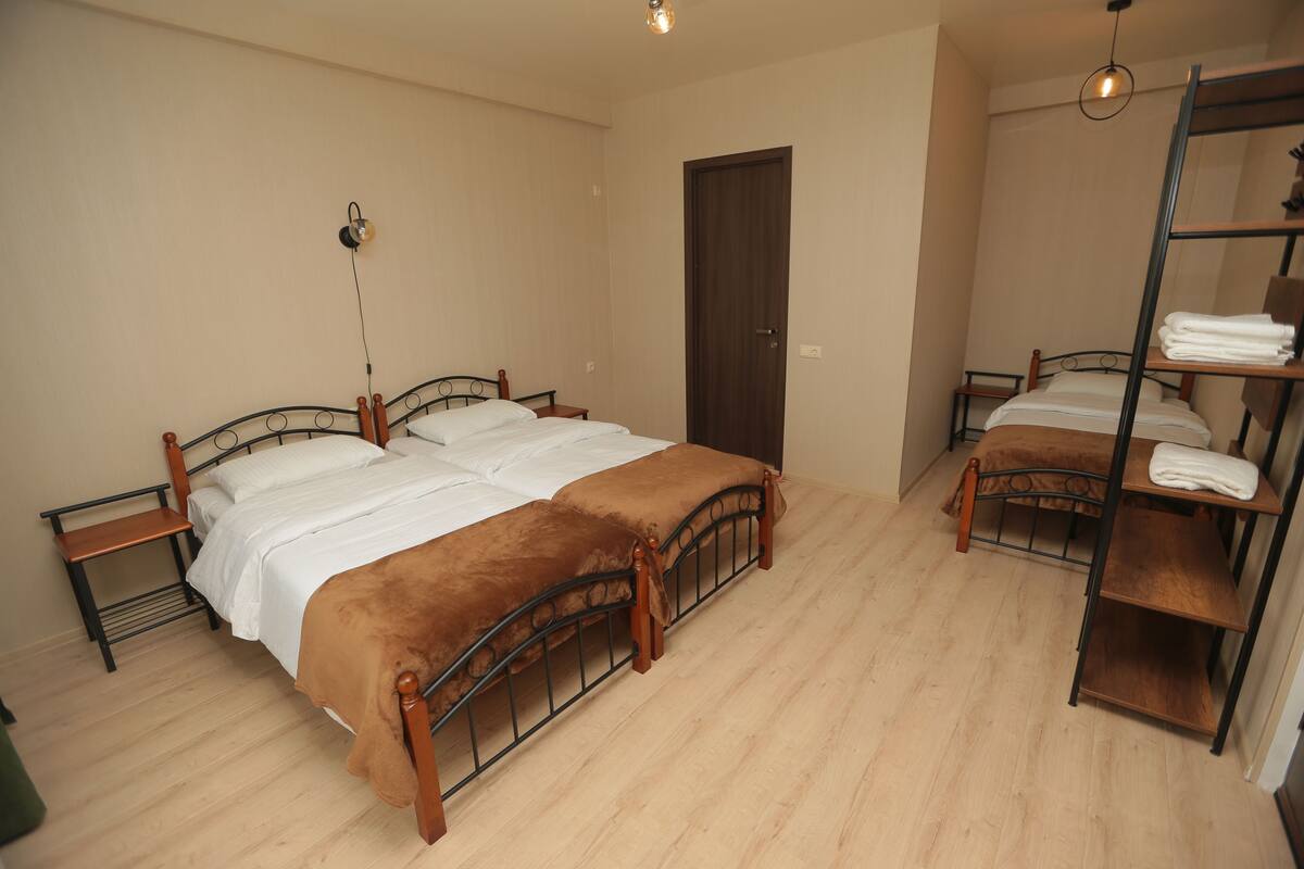 Standard Üç Kişilik Oda | Ses yalıtımı, ücretsiz kablosuz İnternet, çarşaf takımı