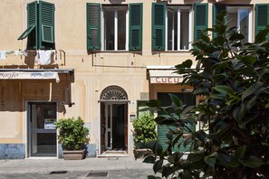 Dettaglio esterni