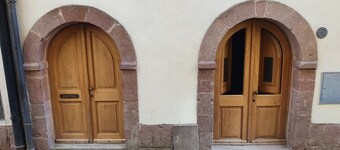 Casa indipendente con ampio terrazzo attrezzato, animali domestici benvenuti