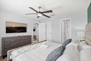 2 habitaciones, tabla de planchar con plancha y wifi gratis